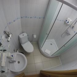 Номер стандарт с 2 односпальными кроватями (с завтраком)