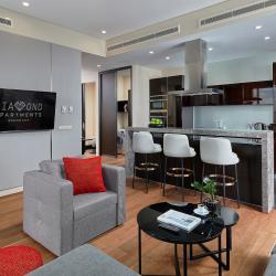 Corner Grand Apartment (с завтраком)