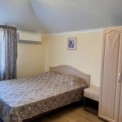 Комната стандарт с 1 двуспальной кроватью