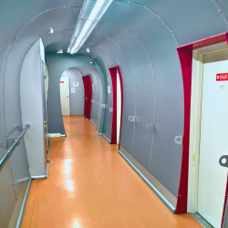 Кровать в 2-местном общем мужском номере