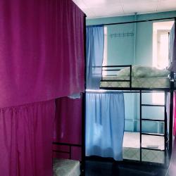 Кровать в общем номере с 3-двухъярусными кроватями 12м²