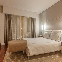 FIT Residential Suite (с завтраком)