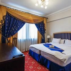 Номер стандарт с 2 односпальными кроватями (с завтраком)