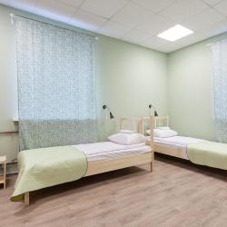 Кровать в 4-местном общем женском номере (с завтраком)