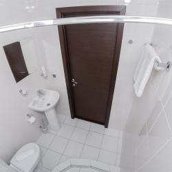 Номер стандарт с 1 двуспальной кроватью (с завтраком)