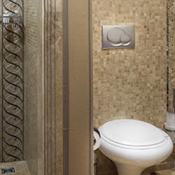 FIT апартаменты люкс с 1 двуспальной кроватью (с завтраком)