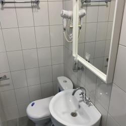 Номер стандарт с 1 двуспальной кроватью (с завтраком)