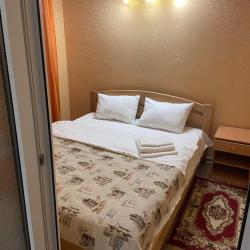 Номер стандарт с 1 двуспальной кроватью (с завтраком)
