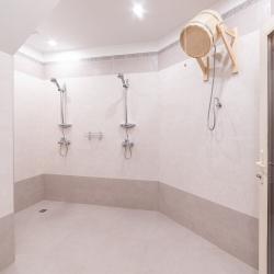 5-комнатные апартаменты улучшенные Коттедж