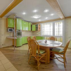 3-комнатные апартаменты люкс ул. Воровского, 36 б (74-093)