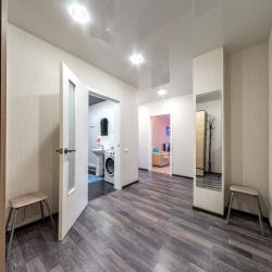 3-комнатные апартаменты улучшенные улица Курчатова, 5в (74-043)