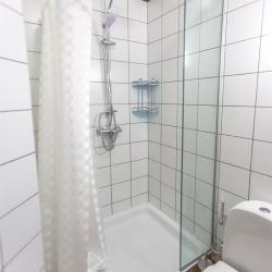 Номер стандарт с 2 односпальными кроватями (с завтраком, мансарда)