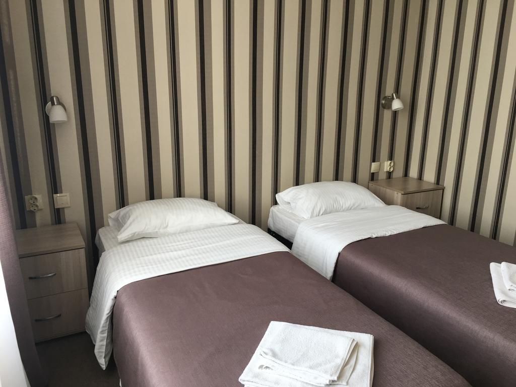 поезд мини отель. отель в железнодорожном. гостиница жд омск. гостиница железнодорожная омск. гостиница жд.