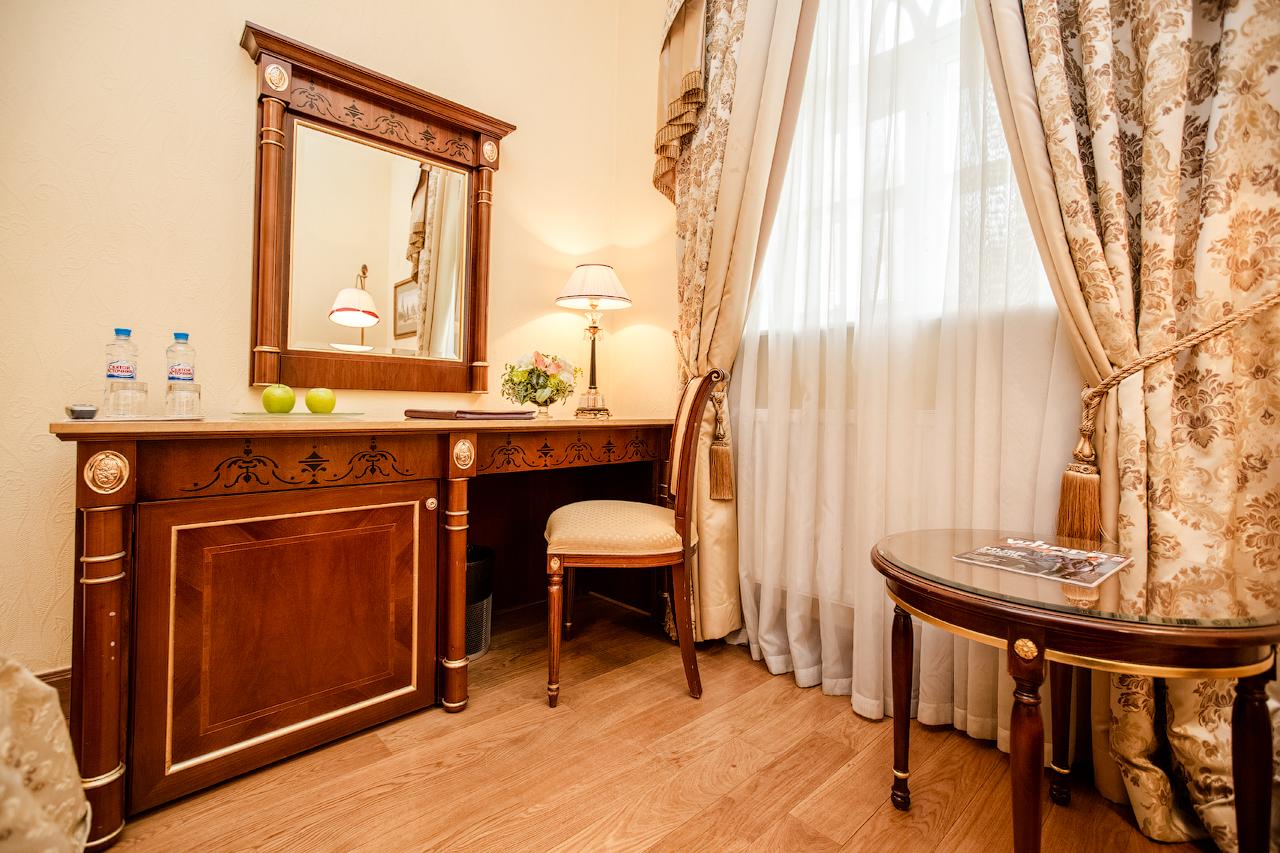 петровский дворец в москве отель. бутик-отель петровский путевой дворец 5*. бутик отель петровский путевой дворец. бутик-отель петровский путевой дворец 5*.