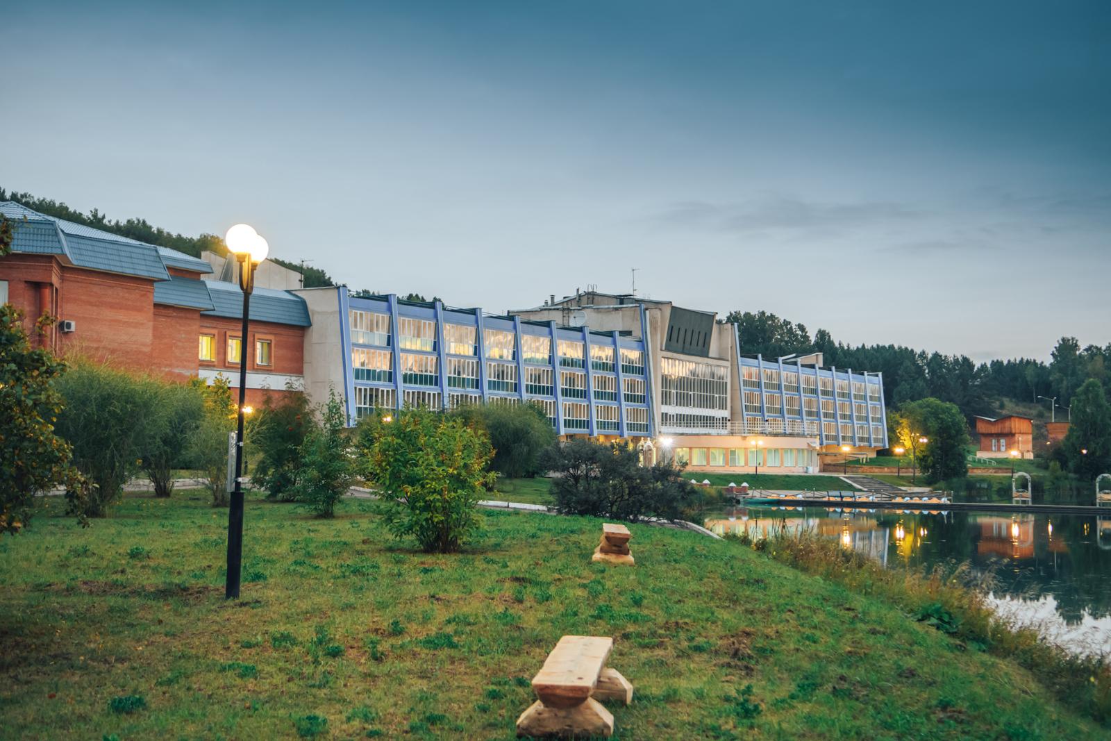 озеро березка зеленогорск. санаторий в железногорске красноярский край березка. санаторий берёзка красноярский край. санаторий берёзка зеленогорск. санаторий берёзка зеленогорск.