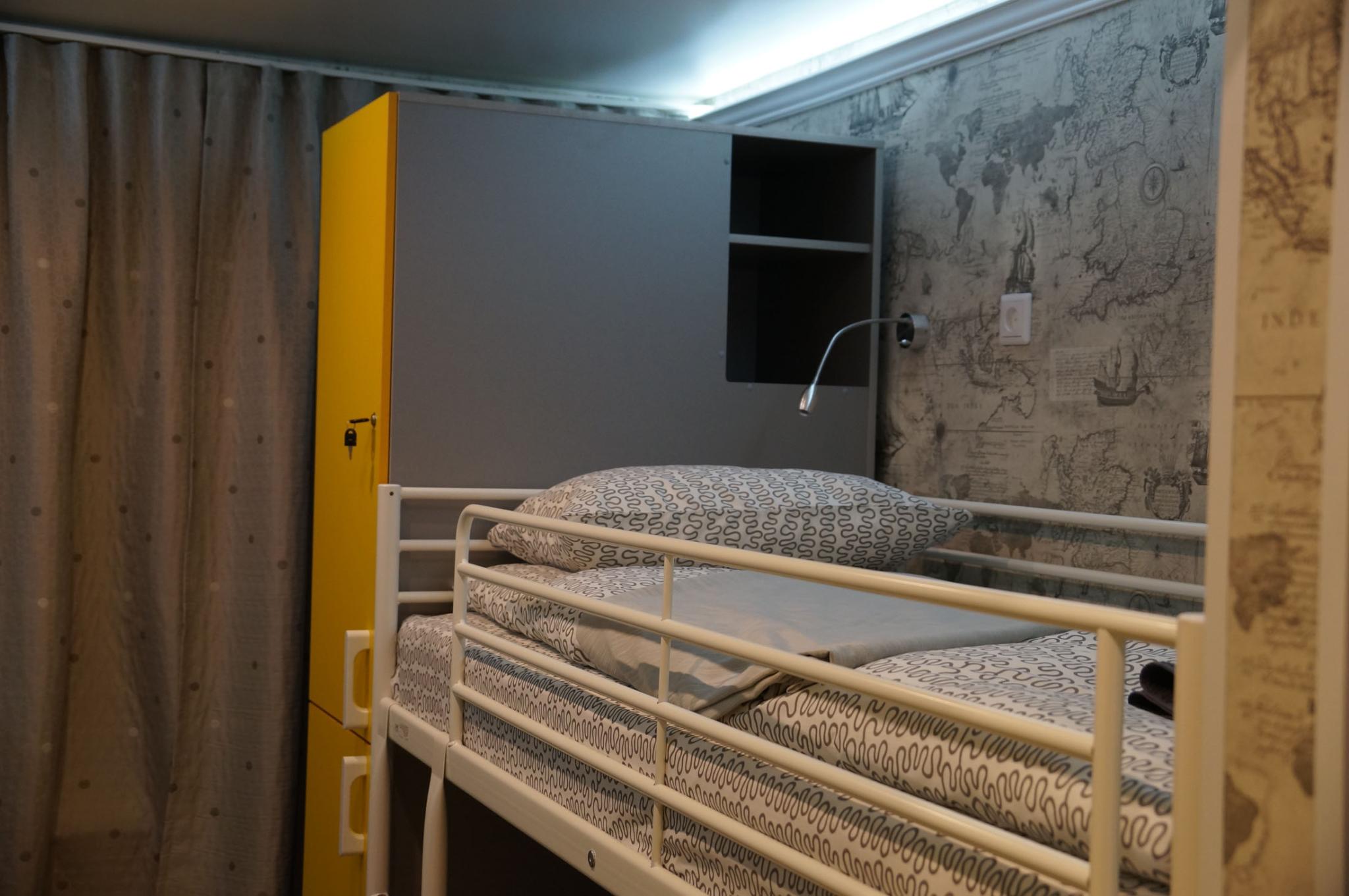 база иня новосибирск номера в гостинице. комната на 8 человек. аэропорт толмачево новосибирск хостелы. хостел новосибирск. аэропорт толмачево новосибирск хостелы.