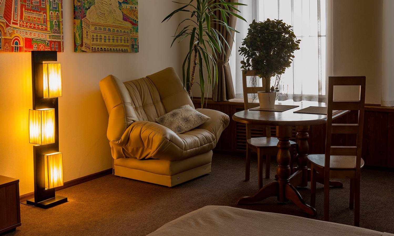 Гостиница пенза старый город номера. Старый город барнаул гостиница. Гостиница пенза плюс. Гостиница авс пенза. Московская 8 старый город.