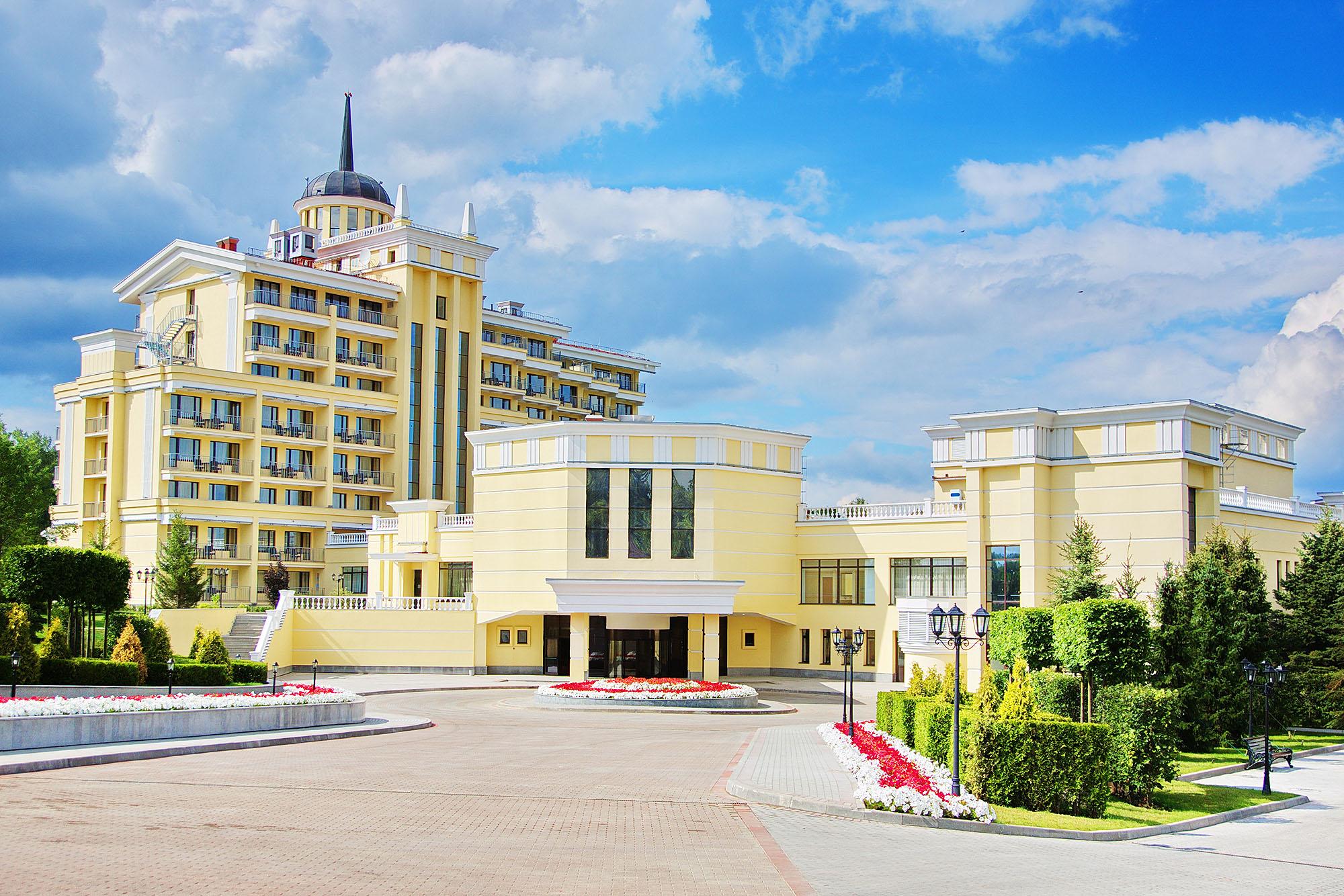 M istra l. Отель m’Istra’l Hotel & Spa. Мистраль Истра. Mistral Hotel and Spa Истра. «Mistral» / «Мистраль» Hotel & Spa.