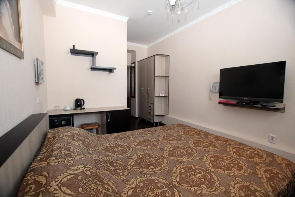 ресторан ё моё. е отель муравленко. T t hotel. гостиница обь камень на оби. ё-моё гостиница.