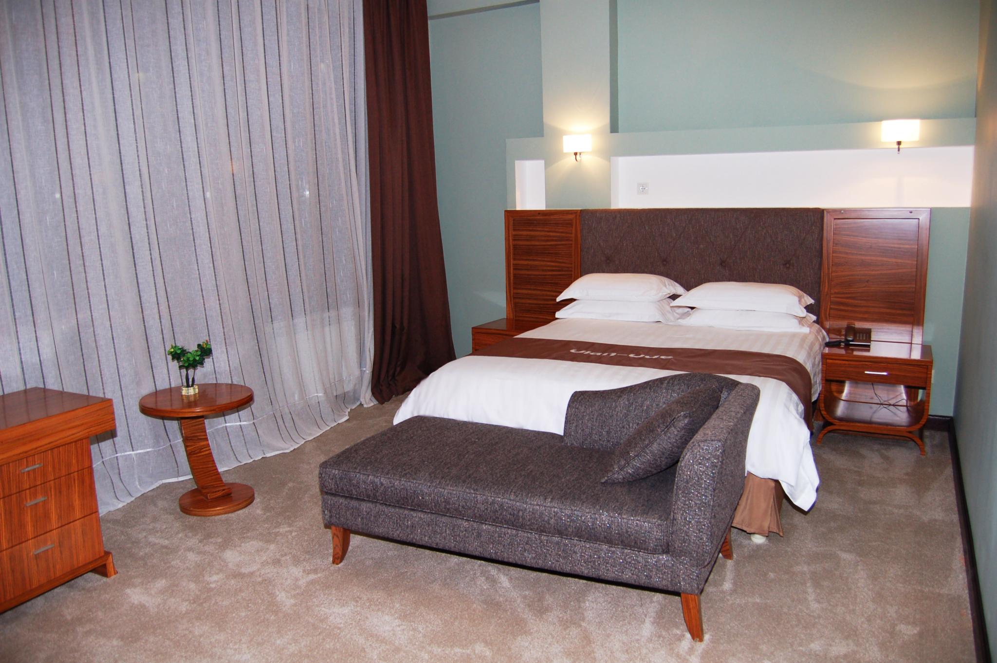 Отель дипломат москва. Резиденция белгород ресторан. Отель резиденция на байкале. Резиденция у моря зеленоградск апарт отель. Гостиница резиденция улан-удэ.