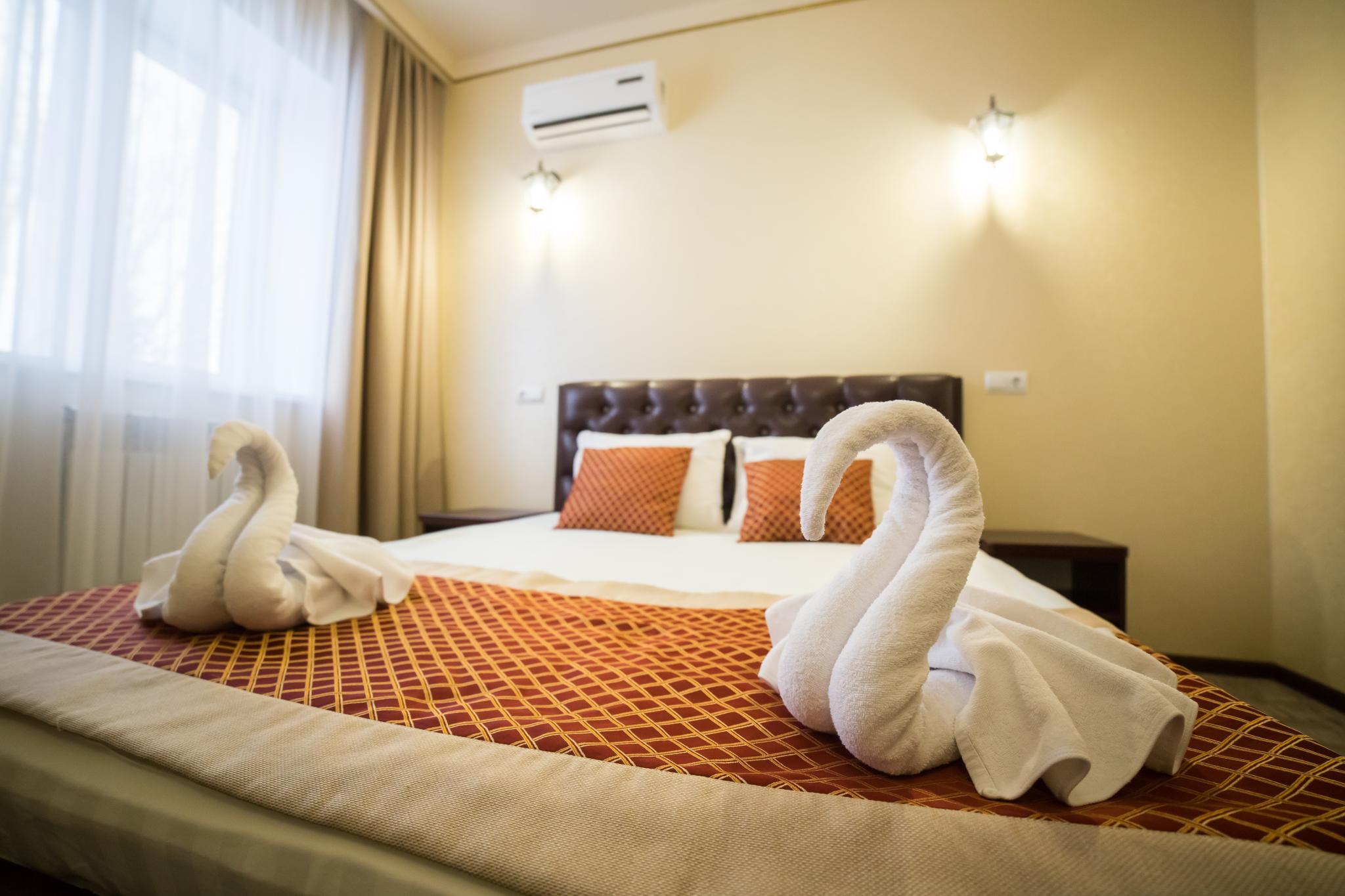 арт ульяновск гостиница московское шоссе 9. гостиничный комплекс грант ульяновск. гостиница арт ульяновск правый берег. гостиница в ульяновске арт ульяновск. гостиница империал маркс.