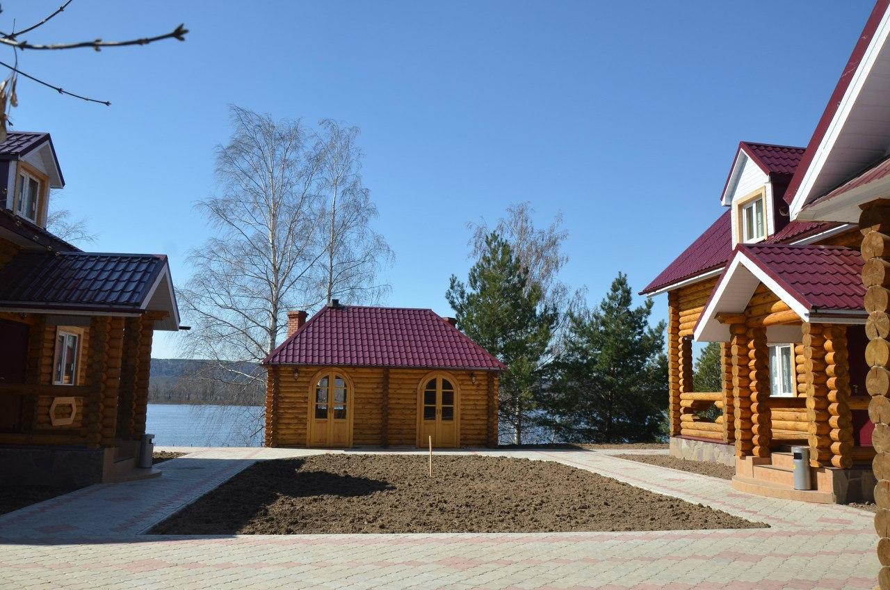 База отдыха звениговская. Турбаза Звениговская Марий Эл. Турбаза в Звенигово Марий Эл. Звениговская база отдыха Марий Эл Звенигово. Звениговская ул. Гагарина, 121а, Звенигово.