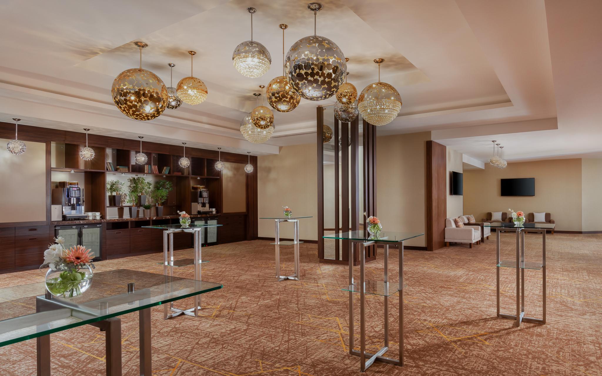 Отели новосибирск. Grand Autograph Hotel Новосибирск.