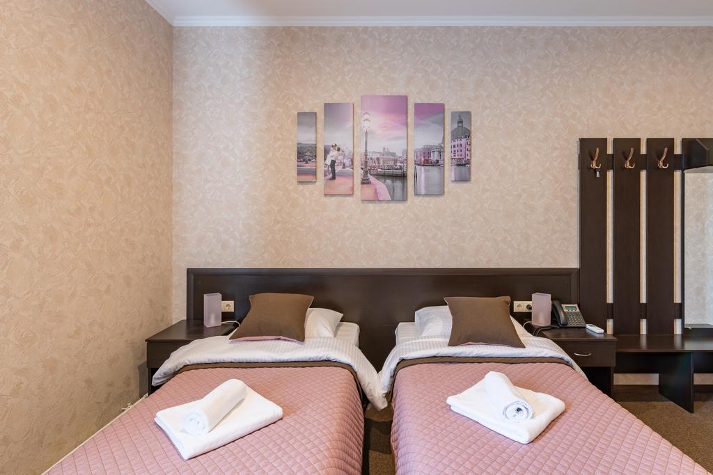 Отель лион щербинка. Лион щербинка. Ул. Щербинка гостиница гостиница лион. Отель лион в сочи.