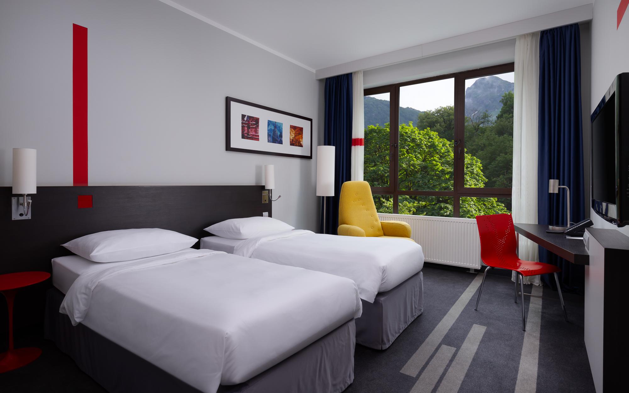 Radisson park hotel. Отель Park Inn by Radisson Rosa Khutor 4*. Radisson Hotel, Rosa Khutor 5*.