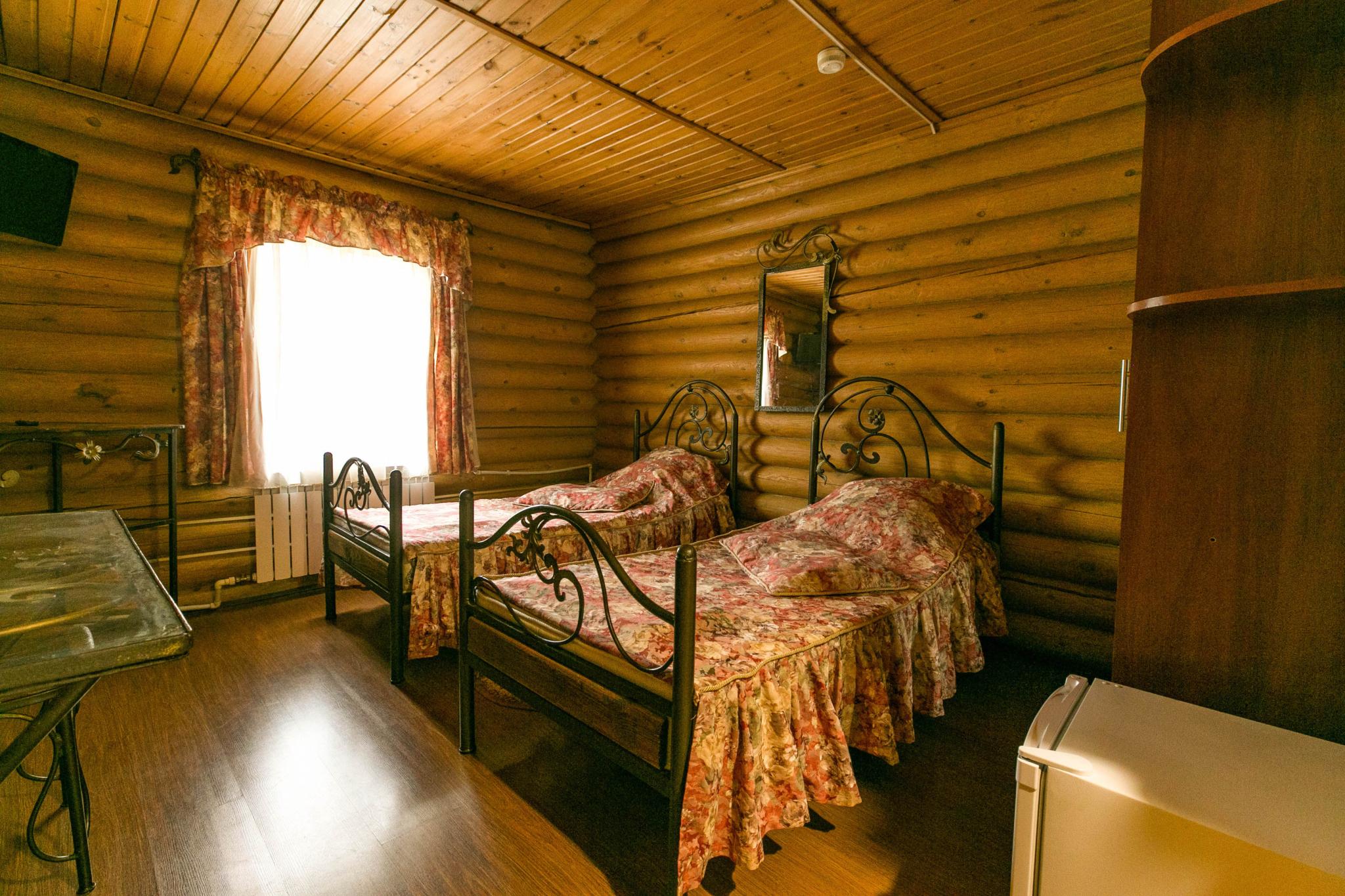 Гостевой дом чайка москва. Давид гостиница на развилке. Давид, отель 2*. Отель диамант бронницы. Гостиница уют внуково.