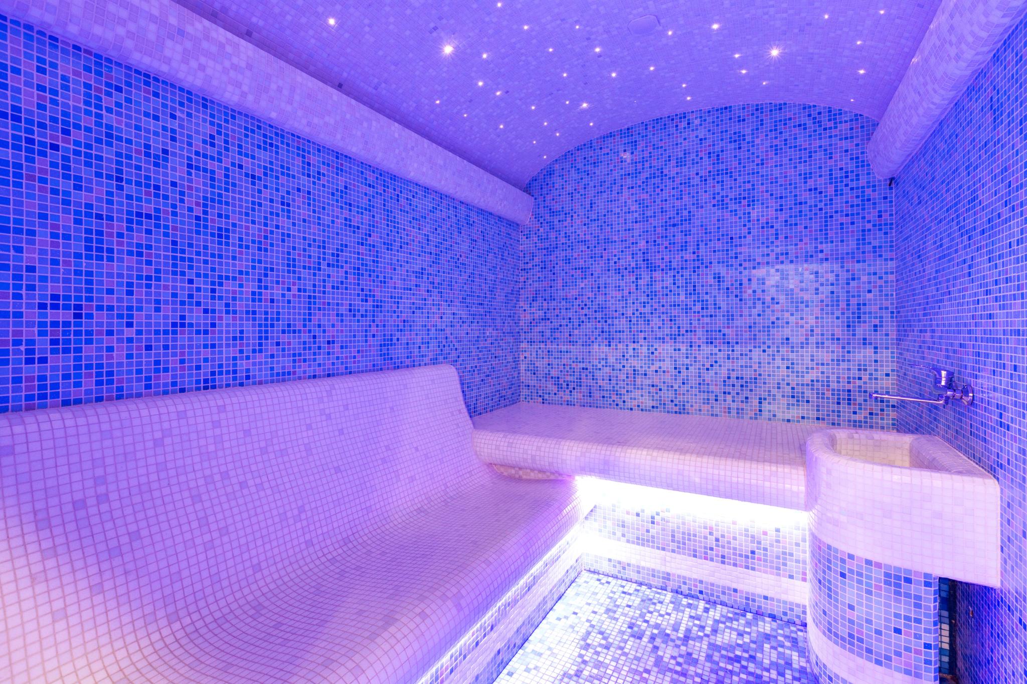 оздоровительные спа центры. оздоровительный spa комплекс акварай в тропиках, омск. гостиница башкирия уфа бассейн. гостиничный комплекс изумрудный лес. спа комплекс на участке.